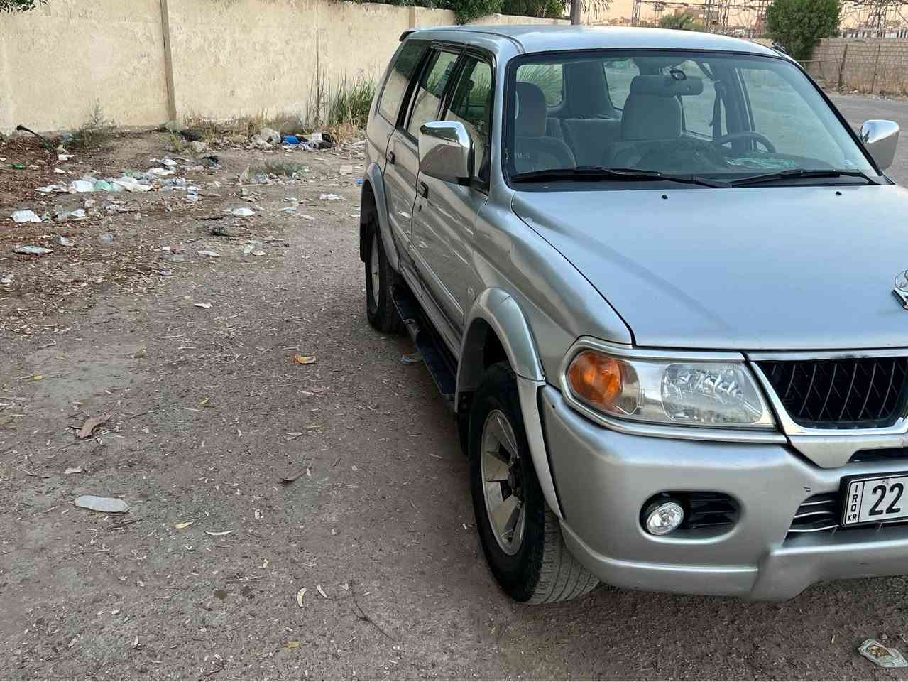 ميسبوشي موديل 2008 
موصفات 
تحكمات ستيرن 
مانع نزلاق 
شاشة 
كامرة 
سيارة جاهزة مكينة وكير خير من اللاه بيهة صبغ بس جملغ والباقي كفالي رايدهة 65 وبيهة مجال الطيبين واي ستفسار نتصال علة هذة رقم *********** مكلف بل نشر بغداد, العراق
