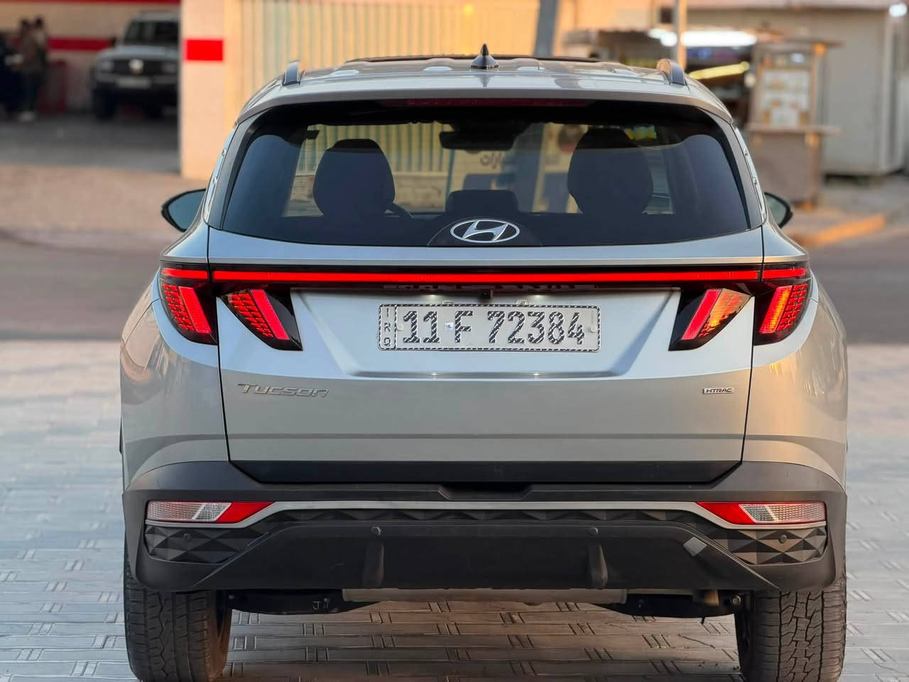 ياالله
السلام عليكم توسان 2024 وارد امريكي  

Hyundai Tucson Sel 2024 Silver 2.5L 4

          حجم المكينه : 2500 
المسافه المقطوعه : 68 الف ميل 
الضرر  :  باب خلفي يمنه مبدل مصبوغ موضح بالصور
                    الايرباك : سليم مطاك ولا ايرباك
#مواصفاتها 
1. شاشه 
2. كامرا
3.تحكم 
4. ويل كب
5. توقف ذاتي 
6. تحديد مسار  
7.لايتات زنون
8. اشاير بالمري
9.لد امامي
10. هندبريك بصمه
11. بصمه 
12. تشغيل عن بعد 
13. رادار امامي
14.اشاير بالمري
15.فتحه
16.كشنات جلد
17.كشن كهرباء
18.صندوك كهرباء
19.شحن وايرليس
20.فور ويل 4X4

السعر : الطلب في التعليقات سيأتي إليك مباشرة 
تفاصيل اكثر هذا رقمي *********** تحياتي
مكان السياره بغداد حي الجامعه
