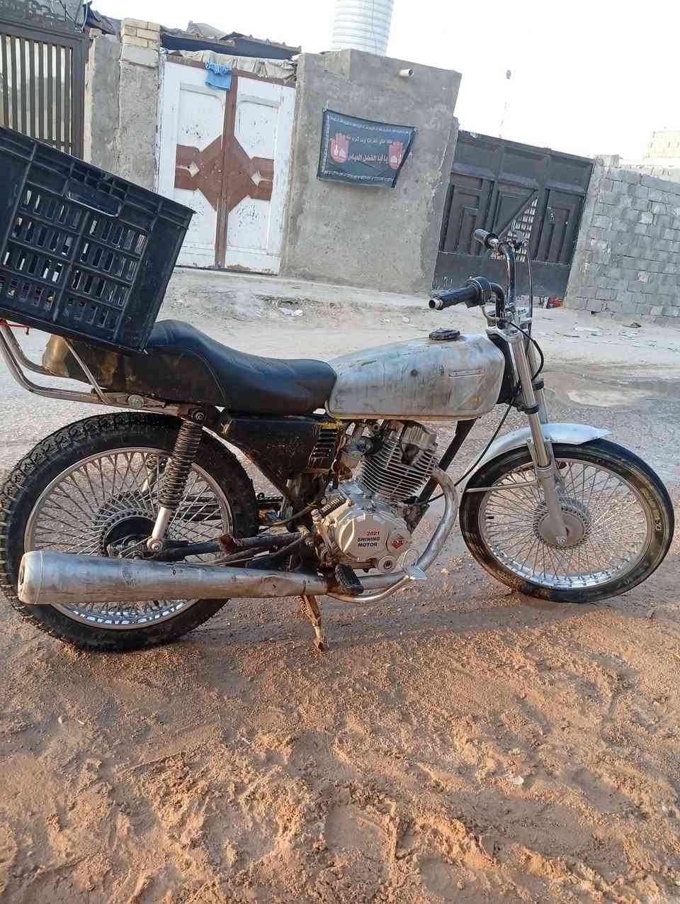 سلام عليكم 4كير بيه محرك مال جمرة كلشي  ماعايزة مال شغل ستوني مجفته تايره وره جديد ويلا جدد محتاج وريد ابيه قفله 175 كلك نجف شارع المطحنة ***********
