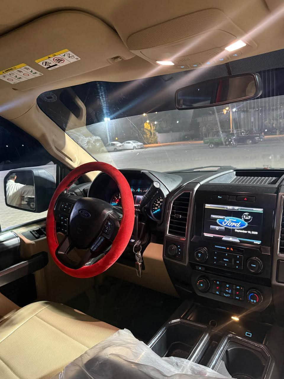 سلام عليكم لبيع فورد إف-150 (Ford F-150) لون أحمر مميز  مواصفات خليجية
رقم الهاتف/ خالد ***********

 الموديل /2017 

بدي قصير باب طويل مرغوب

 الفئة: فورد F-150 (4x4) دفع رباعي.  

 اللون: أحمر خارجي / داخلية جلد بيج بحالة ممتازة.  

 المسافة المقطوعة: 120,000 كم.

 المواصفات والإضافات:

 نظام دفع رباعي (4X4).  

 شاشة معلومات وكاميرا مع نظام Ford SYNC.  

 رقم أربيل 22k11674

 دواسات جانبية وشبك أمامي بإنارة.  

سيارة استخدام شخصي سعرها 200$
