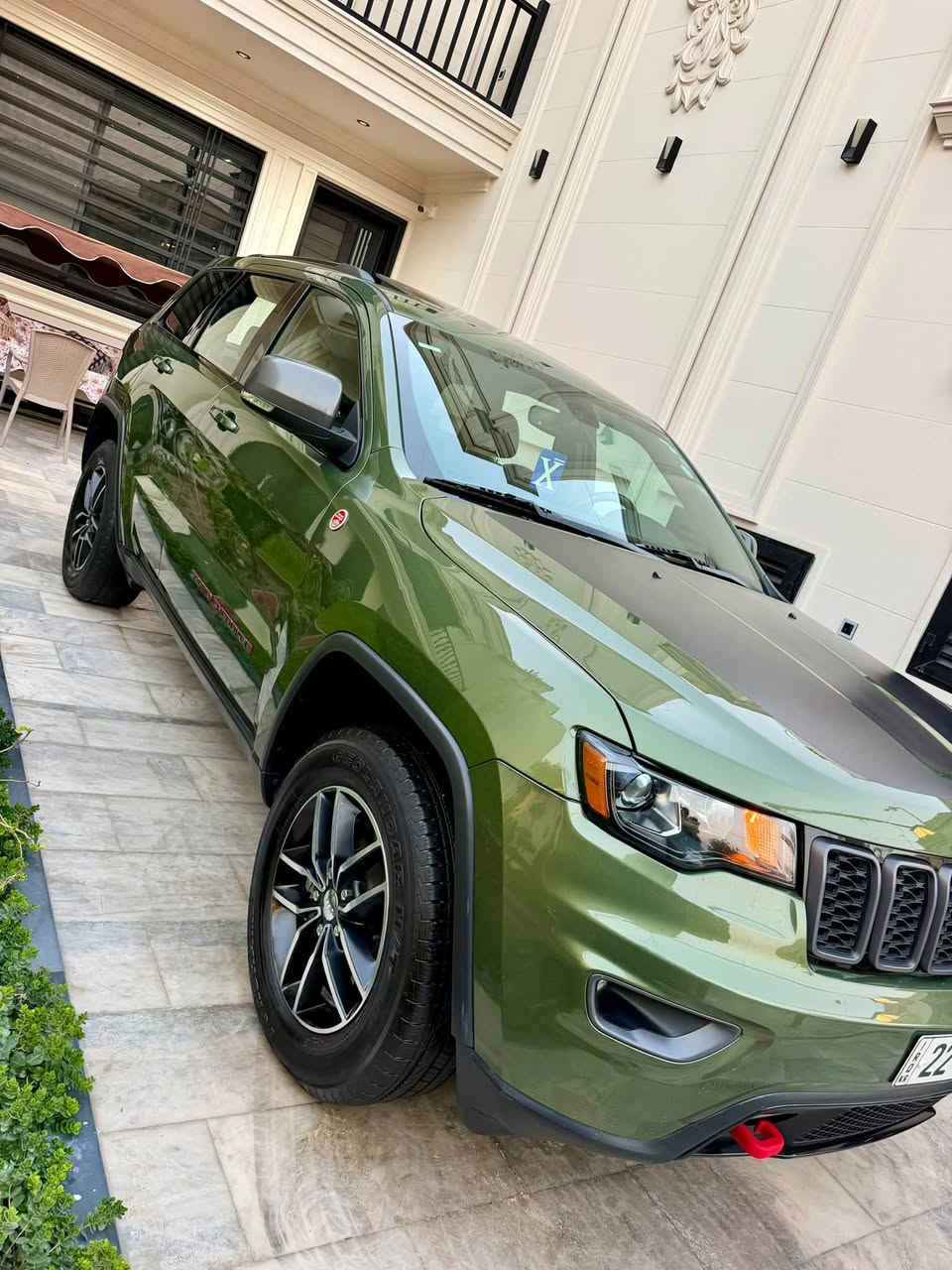 اجدد _جيب امريكيه 💯لون مميز
نص جاملغ امامي صبغ بدون فتح  وشبر بارد قبق جنطه⭕️بدون ايرباك ودواخل 

🚱🚱🚱🚱
❌جيب  2021 امريكيه جددددديده
❌مكينه 3600   ❌trail hawk ❌
❌فوووول مواصفات 1/1  
❌ماشيه 40 الف ميل 
❌فتحه بانوراما
❌رادار جانبي  
❌صندوك كهرباء
❌كشنات جلد  
❌شفتات ستيرن 
❌حساسات 
❌جكات 
❌كشنات تدفئه تبريد 
❌سستم صوت 
❌فور ويل  

🔆السياره جديده جداً 
رقم اربيل باسمي تحويل ثاني يوم 
مكاني بغداد
***********
