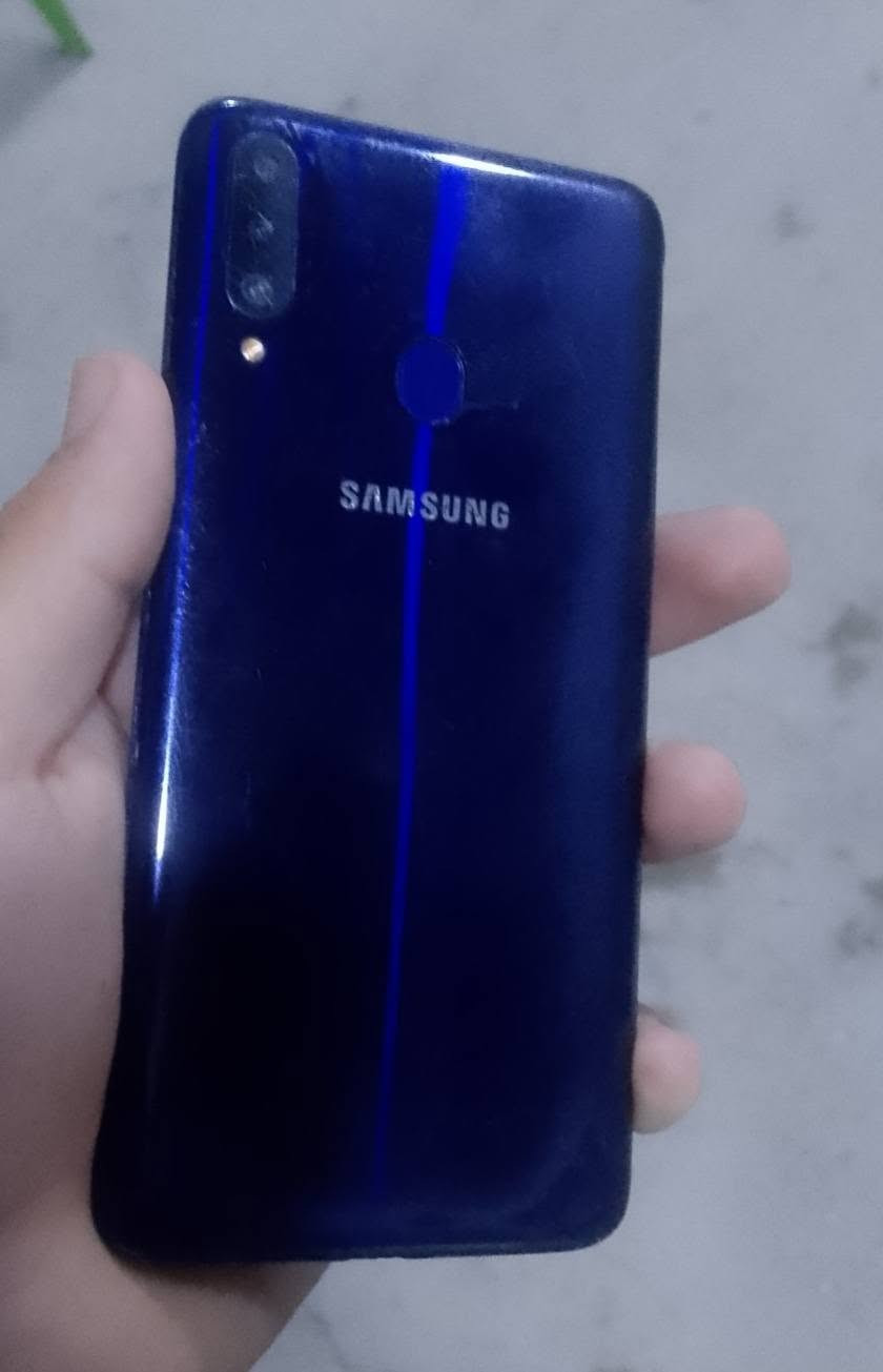 سلام عليكم SAMSUNG A20S جهاز حلو مبدل شاشه اصليه 2 شريحه كلشي شغال ياخذ يفيد تصفح واتصال صوت عالي كلش سعره 65وبي مجال بسيط تواصل خاص او وتساب ***********
