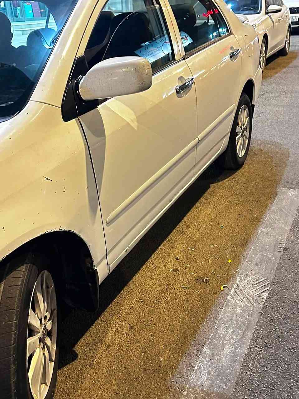 سلام عليكم من رخصة صاحب الكروب كورلا٢٠٠٨نحله بسمي كير ومكينه والتبريد خير من الله سياره جاهزه مكاني بغداد الراشديه وهذا رقمي(***********)
