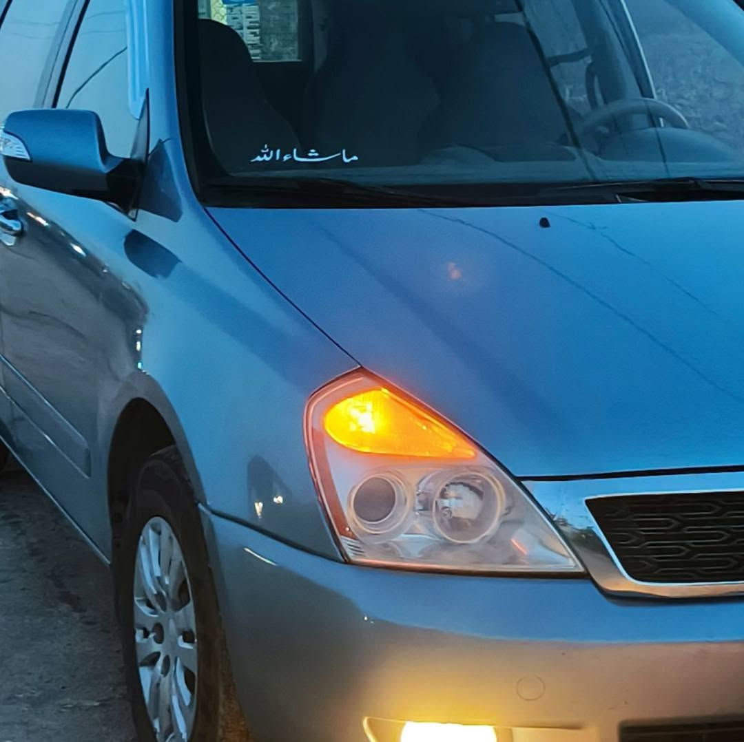سيدونه موديل 12 سياره نضيفه حداديه جديده محرك نضيف بكلايت لايتات سكنات كلشي شغال تخم تواير جديد سعر 140 بيهه مجال قليل الشراي يتصل  ***********
