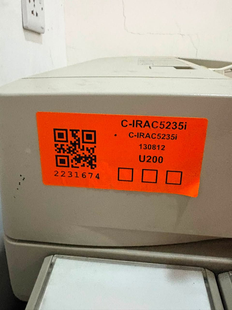 قيم واخذ ماعطلانة بس متروكة وعندي ورق بكافة انواعة هم ابيعة جوة سعره للتواصل ***********
