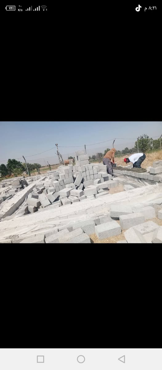 بيناء بيوت تفليش بيوت ترميم بيوت  لبخ  بيوت نشتغله شغل مضبوط عل اتفاق مكاني كركوك للاستفسار ***********
