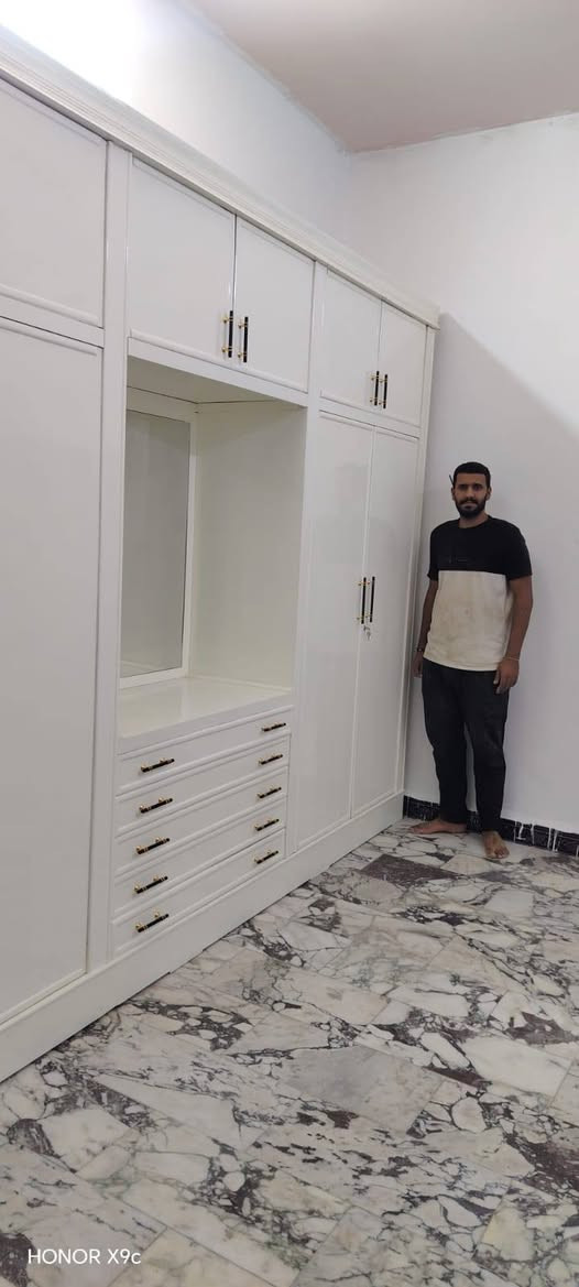 سلام عليكم اخوان
اتمنى ينال اعجابكم كنتور شغله درجه اوله داخل خارج صاج صبغ حراري لون اوف وايت 
***********
