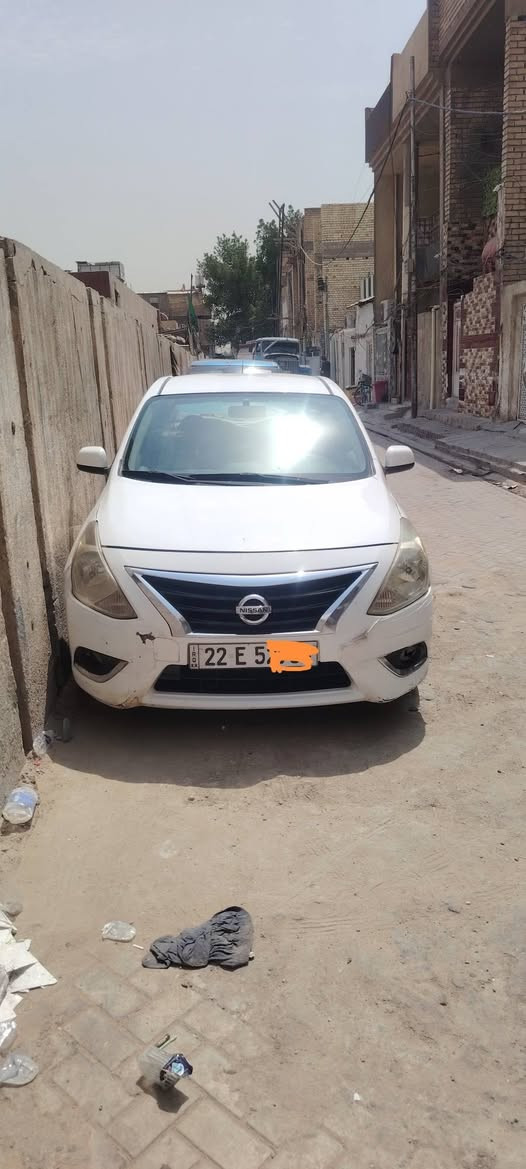 سلام عليكم نيسان صني هندي بليته الزركه
 موديل 2019
 رقم اربيل سنويه بسمي احولك ثاني يوم
بيهه قطعتين صغار بدون معجون بدون صبغ بدون دواخل
كير مكينه كفاله تبريد ثلاجه
ادامه كامله لمنضومة الاحتراق
سعرهه 88$ مكان السياره بغداد مدينة الصدر
استفسار اكثر ***********
