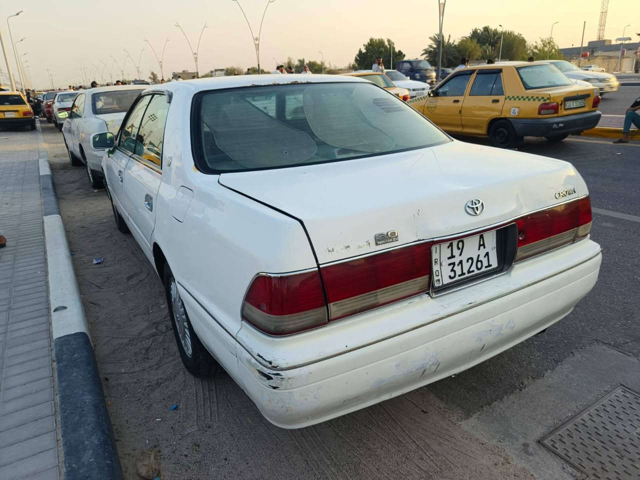 السلام عليكم 
راس الثور للبيع 
رقم كربلاء بسمي 
مكفوله من الكص ومن نقل الجثه والضربه
محرك 2 فيشه 3000 
المحرك بي ضعف بي تبخير وتنقيص
حداديه 80%100
بيها مكانات خياسات كلش قليله
طخم تاير جديد
تبريد ثلج 
شراي يتصل اتصال 
السعر 70 
العنوان البصره الزبير
*********** الزبير, البصرة
