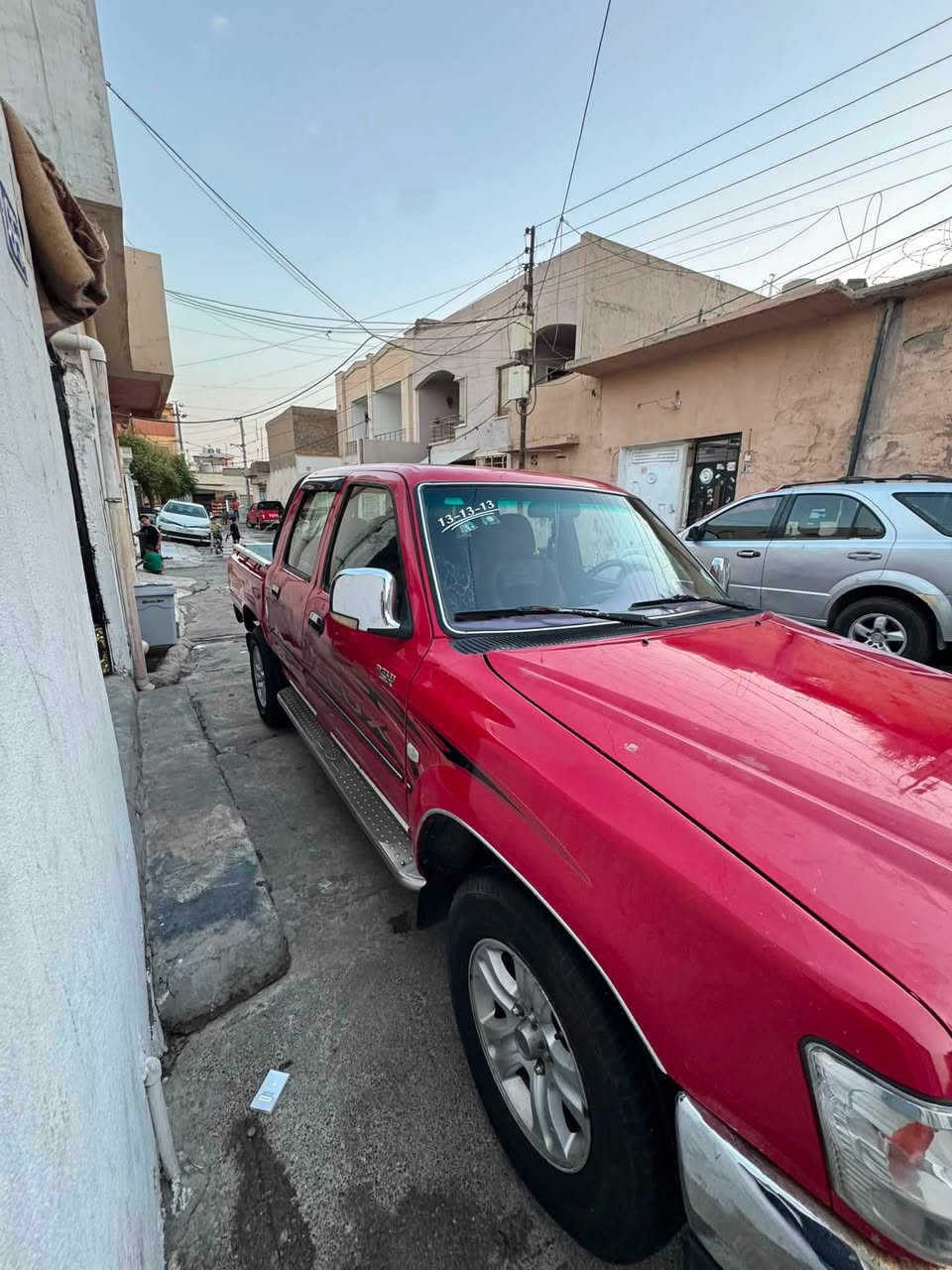 پیکاب دێر ٢٠١١
زۆر خاوێنە هیچی نیە گێر مەچینە ئەکسل هەمووی بەشەرت 
سەنەوی تا ٢٠٣١ نوێیە 
ژ. م ***********

