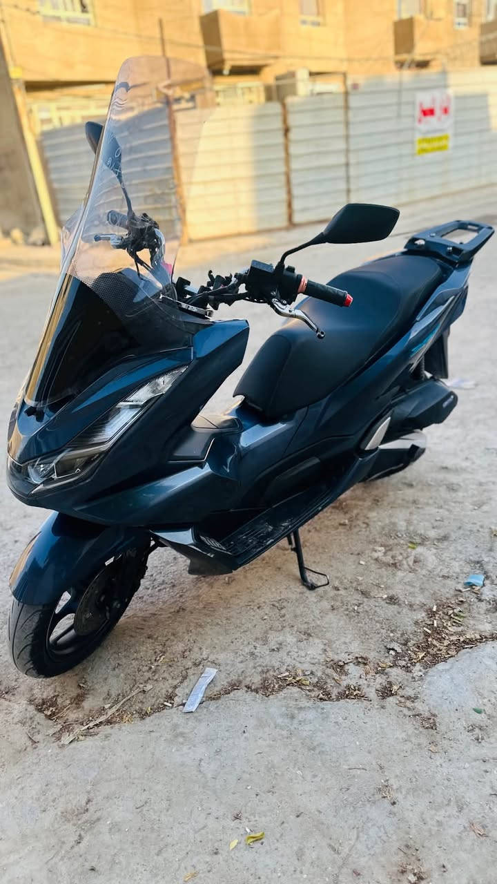 PCX • نيلي • ABS