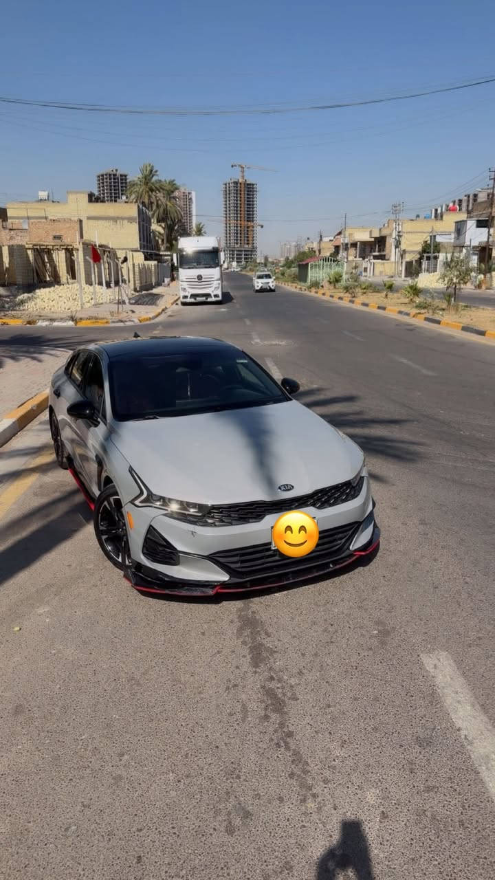 سلام عليكم K5  جيتي لاين فول 
ماشيه 70 ميل 
مكينه كير تفحص وتشوف 
بدون ضربه حادثه بل صور 
وبيه ملاحضات بسيطه 
مكاني بغداد ***********
ب138

