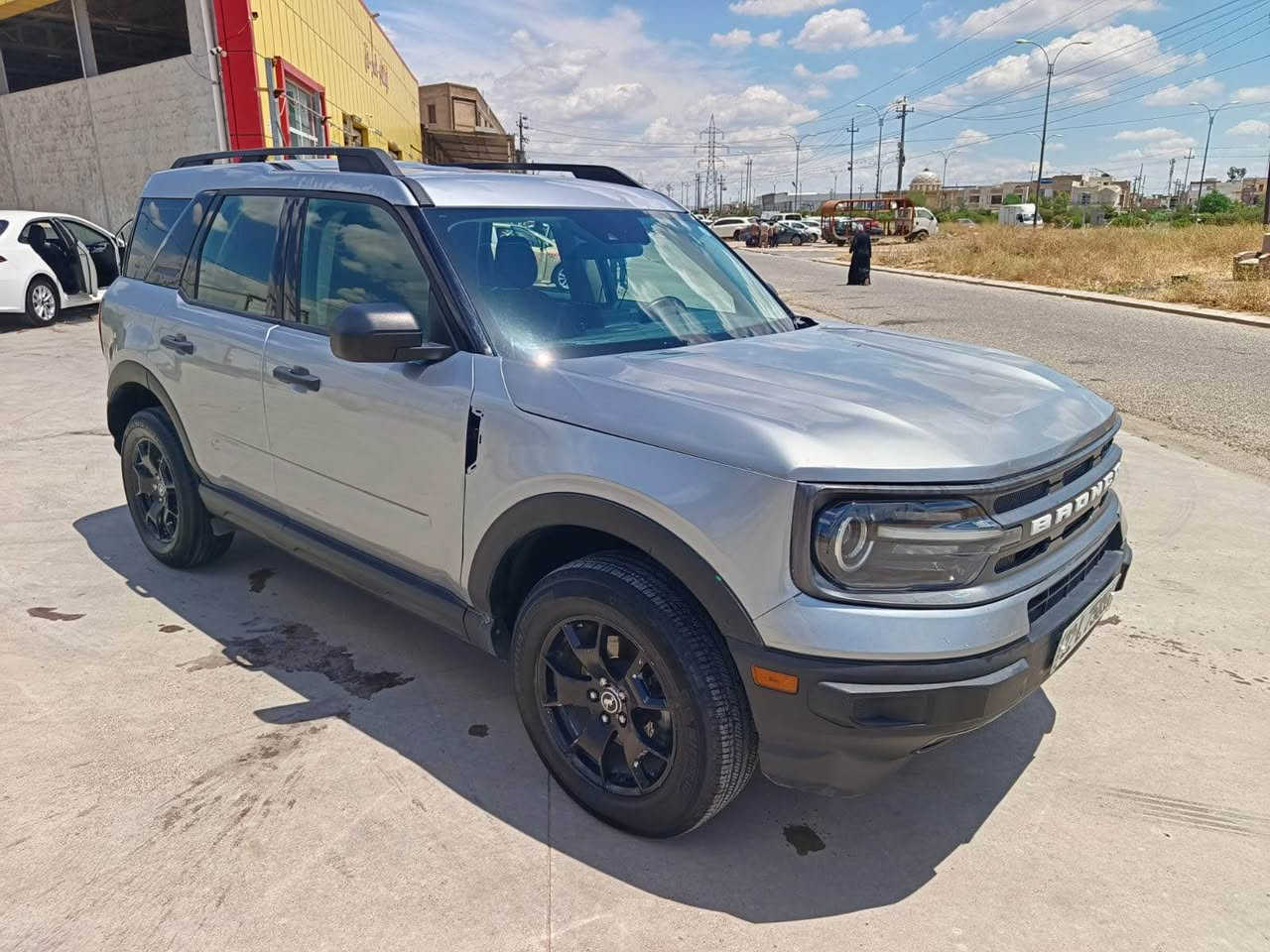 مستعجل عالبيع $$$$

٢٦$ ورقه غرامه ينزل من سعر السيارة بعد الاتفاق

السلام عليكم

Ford bronco sport 2021

للبيع او المراوس حسب القناعه

اللون : سلفر

المكينة : 3 سلندر 1.5 توربو

الگير : اوتو ٨ نمر

عداد المسافه : 60 الف كيلو متر قابل للزيادة

الضرر : مثل ماموضح بالصور قطعتين + قطعه داخل العراق

ايرباگ : فقط الستيرن طاك وراجع

المواصفات : اوتو هولد + اوتو ستارت/ستوب + رادار نقاط عمياء + تحذير تصادم  امامي + تحذير مغادرة المسار

التحويل : شرط التحويل او الوكالة

الغرامات : عليها ٤ مليون غرامة (تقريبآ ٢٦ ورقة).

التواصل : ماسنجر او واتس اب على الرقم *********** أربيل, العراق
