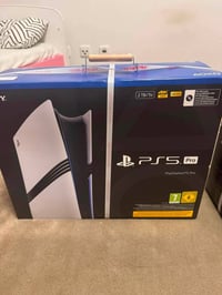 PS5 Pro  بلي 5 برو جديد للبيع (غير مستعمل وغير مفتوح ) ريجن اوربي  بدو...