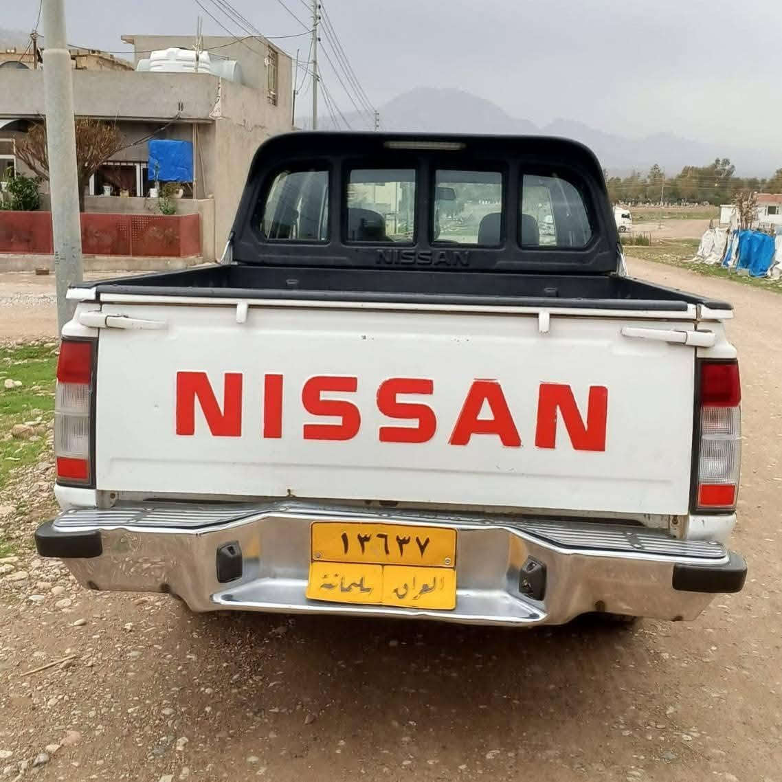 نیسان 2002 پاوەر سەنەوی و ڕەقەم تازەیە تەبریدە دوو پەڵە بۆیاخی هەیە نرخ 90$ مەجال ژمارە  ***********
