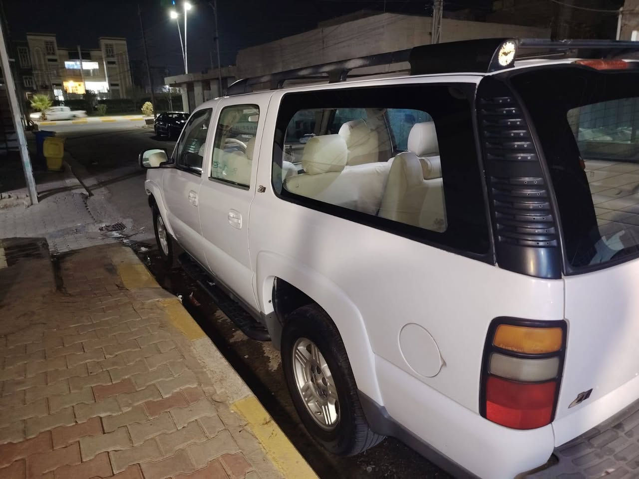 جمسي شوفر ليت للبيع 2004رقم دهوك  اجره فول مواصفات محرك كير مكينه اكسل حداديات تخم تاير كله جديد تبريد 3قطع ثلج سياره مكفوله اصل ابيض تحويل ثاني يوم السعر 90وبيها مجال للشراي للاستفسار الاتصال على الرقم ‏‪***********‬‏ أو المراسله خاص
