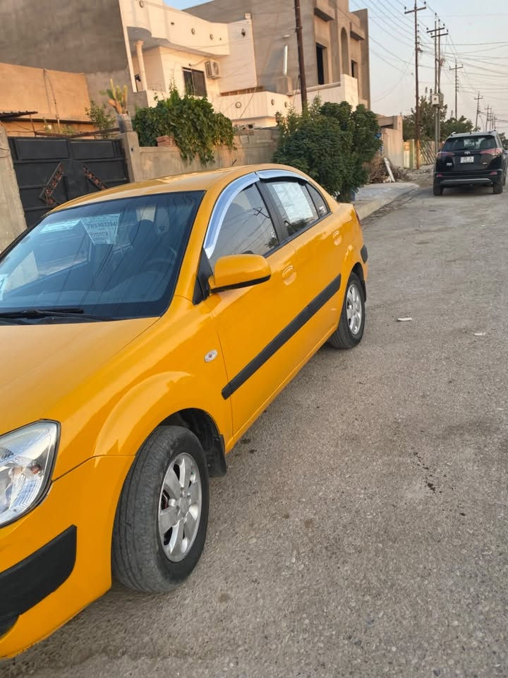 كيه ريو  للبيع  موديل 9 

ادوات ادوات!

كير. شرط محرك بادي بي خيط بخار 
نضافه شوفت العين. معايزه شي 
سعر 30 بيه مجال. 

***********
