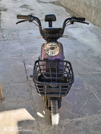 دراجه ريان حجم 14 البيع ماشيه ربعه كيلو  تحتوي علا ربع  بطاريات
