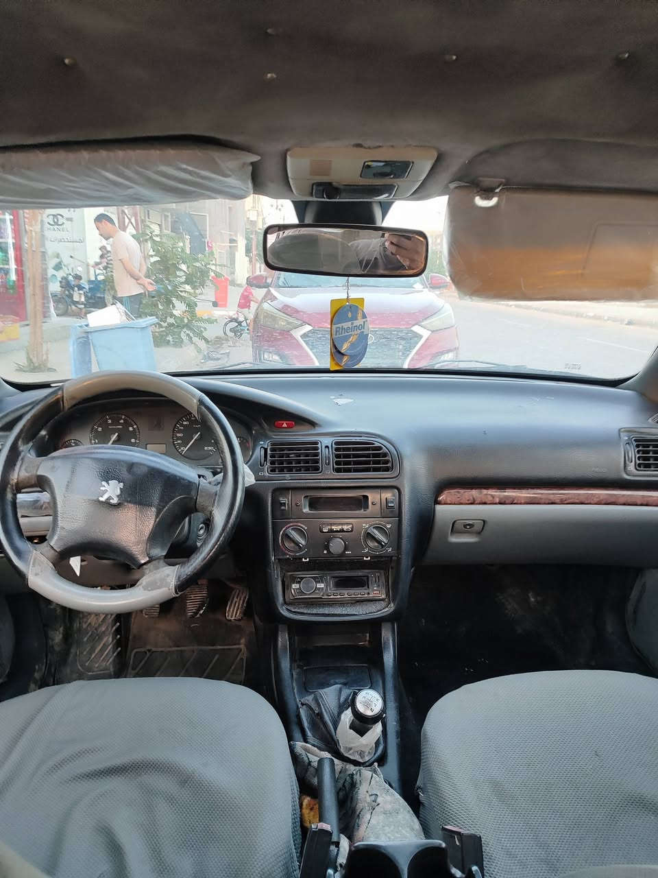 السلام عليكم بيجو فرنسي 406للبيع جهازه وخير من الله مكينه كير مكفول مصبوغ حزام بيه ضربه بالجاملغ الخلفي عكس السائق تبريد شغال الكهربيات الدشبول وكف عندي رقم بغداد تحويل ثاني يوم الاتصال 
***********
