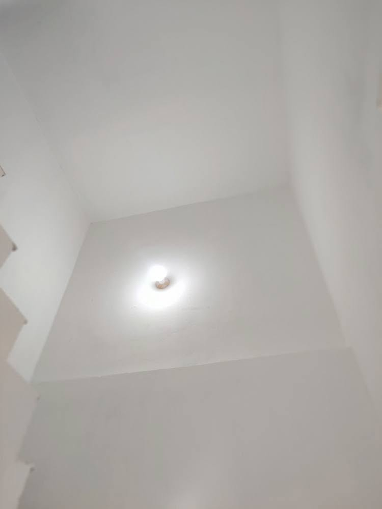 عرض مناسب جداً
بيت 50 متر مربع🏠للبيع بالنجف مقابل ملحق القريه شارع الصب عمود ٣٢١ يم السوك مباشر

السعر  18 مليون فقط 💸💸
للاتصال *********** وأتساب
