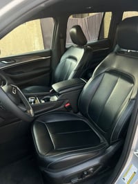 جيب ليمتد jeep limited موديل ٢٠٢٤ فول ١/١  عدة فتحة سقف ماشيه 5الف  زي...