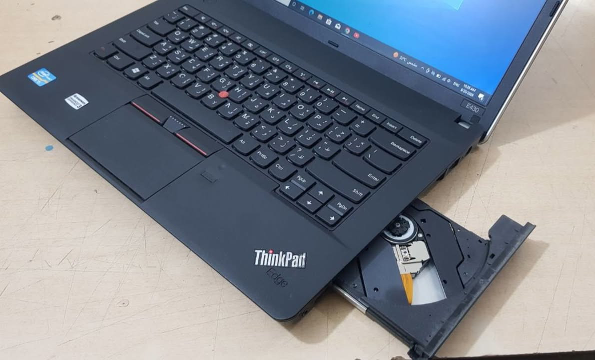 تحية طيبة .. لابتوب  لينوفو كور اي 5 الجيل الثاني ورام 8 كيكا وهارد hdd  500 حجم الشاشة  14

                      (( السعر ثابت 130 الف دينار  ))

Lenovo thinkpad E430
المعالج  Core i5  الجيل الثاني
رام 8 كيكا 
هارد  hdd 500   
حجم الشاشة 14 
كيبورد عربي إنكليزي

 للأتصال عادي و واتساب *********** 
شارع الصناعة اوقات الدوام ( 9 - 4 ) يوجد خدمة توصيل داخل بغداد ولجميع المحافظات لمشاهدة كافة الموديلات 
يرجى زيارة الموقع على الفيس بوك ( لابتوب بشير لاين

نص مكتوب في الصور:
- ice specifications e name DESKTOP-FD1CPIO ssor Intel(R) Core(TM) i5-2450M CPU @ 2.50GHz 2.50 GHz ed RAM 8.00 GB (7.84 GB usable) e ID BF70866B-FBD6-450D-8DD1-28B165966D59 ct ID 00331-10000-00001-AA547 m type 64-bit operating system, x64-based processor nd touch Touch support with 2 touch points