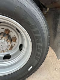 تايرات ١٩ ونص • صيني درجة أولى • النجف