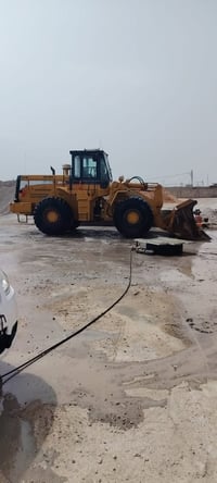 شفل ٨٥ مديل ٢٠٠٤دخول جديد مكينه بلاد برغي مامفتوح بيها كير ومحرك وبمات...