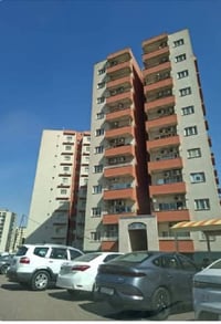 شقه للبيع مساحه 100متر سرداب C26 صاله ٢ غرف نوم منهم غرفة سويت و2حمام ...