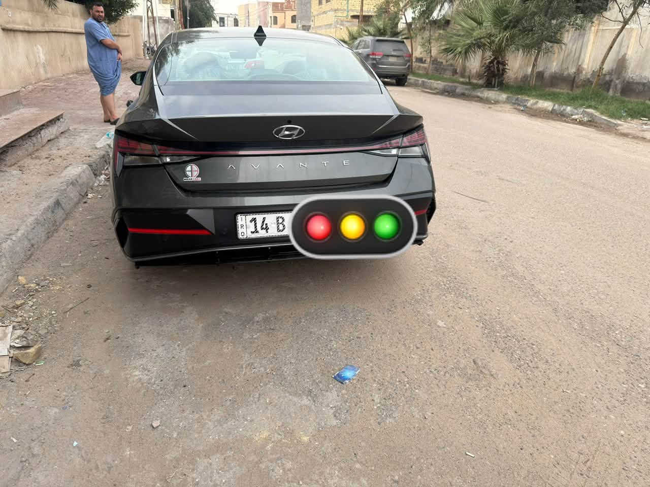 هيونداي النترا هايبرد sle  موديل 2024 شكل 2025
ماشيه 35  الف كيلوا قابل لزياده مكينه 1.6L هايبرد رقم بصره حره تحويل مباشر  

فول بصمة ابواب + تشغيل + تشغيل عن بعد 
فول رادار امامي + جانبي + خلفي + توقف ذاتي 
تحديد مسار + بريك دكمه + شاشه كبيره متصله مع العداد
شحن واير ليس + نظام الصوت Bose عدد السماعات 8 ‏

انارة ترحيب + لايت ليد عدسه + بك لايت ليد 
داخل مخمل   + تبريد

الكشر + مكينه + دواخل + كير ( كفاااالة ) ✅

صور الحادث واتساب 

 📍 مكان السياره / محافظة البصرة
***********
