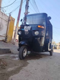 تكتك  للبيع موديل 17 رقم وسنويه بسمي تكتك ناضيفه لرقم 07718204413