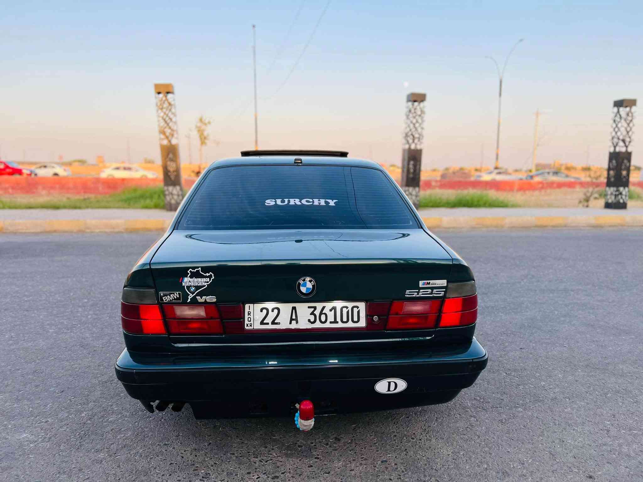 للبيع BMW 525i
حجم 525i اصل
 موديل 92
 محرك مسكر فانوس
 كير اوتماتيك
كير ومحرك شرط
رقم اربيل تحويل مباشر
 بجم عريض 
 تخم تاير جديد
 حداديه جديده 
فتحه سلايت
 تبريد شغال
سنترلك تقفيل
غرفه جديده 
بطاين 4 جديد
 كهربائيات مكفوله كلها شغاله
 كشنات جلد
 السياره مال جناي احلى من الصور
مكان السياره تكريت 
السعر 65 وبيه مجال
للستفسار ***********
