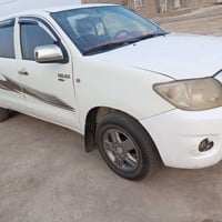 هايلكس ٢٠١١ • مكينه جديده • شاصي ١٩