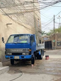 تيوته قلاب • مكينه • بدون تحويل