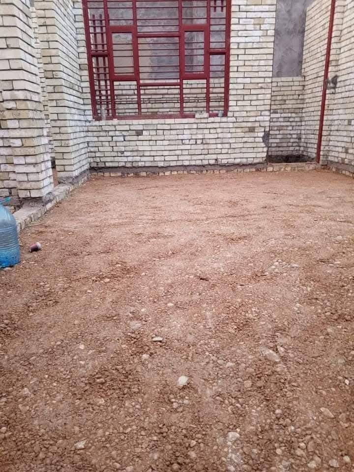 "سلام عليكم مقاول سجاد " التنضيف البيوت +تنضيف اساس البيت + تدخيل السبيس إلى داخل البيت + حدل ارضيه البيت يدويه = الي يحب اشتغله مع كادر العمال يتصل على هذه الرقم *********** وشكراً.  والبناء
