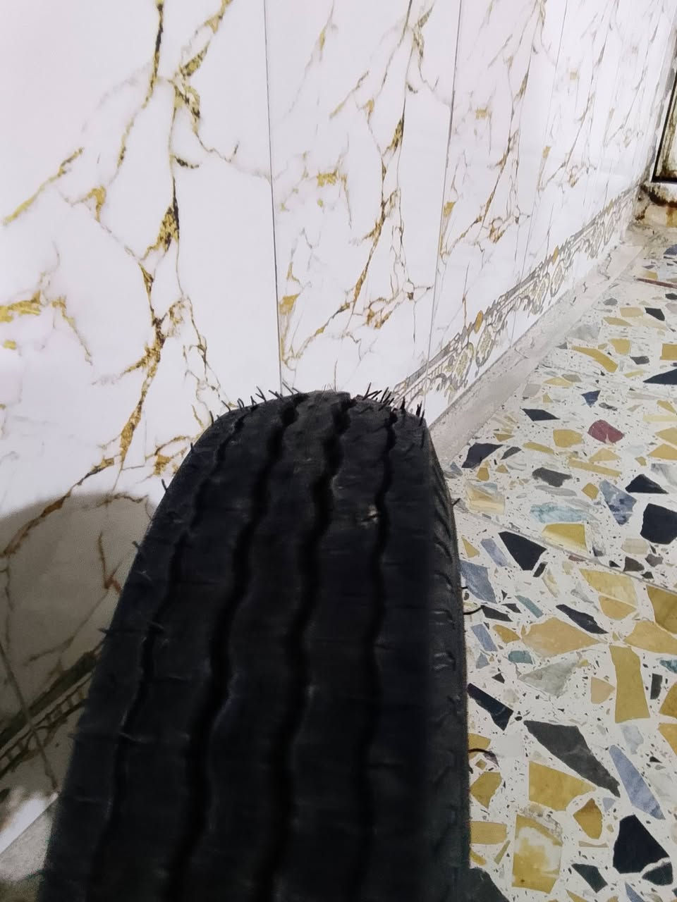 قطع باجاج • مسجلات • تاير فيتنامي