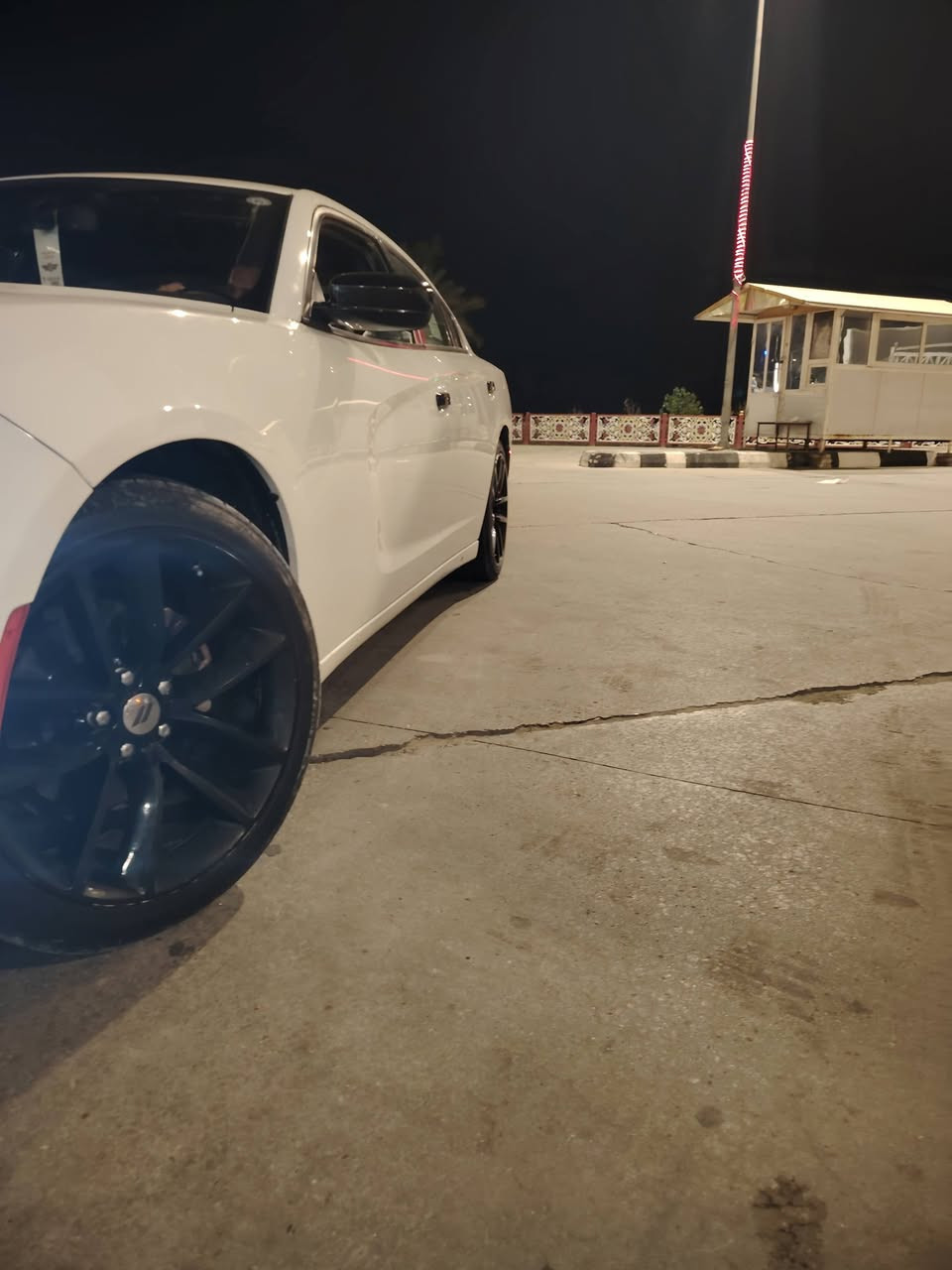 سلام عليكم
جارجر Sxt plus موديل ٢٠١٨ فول للاخير
محرك ٣٦٠٠ تو ويل
مكفوله كفاله عامه
مداور تريد وكاله او تريد سنويه
مكان السياره نجف
للاستفسار
 ***********
***********
