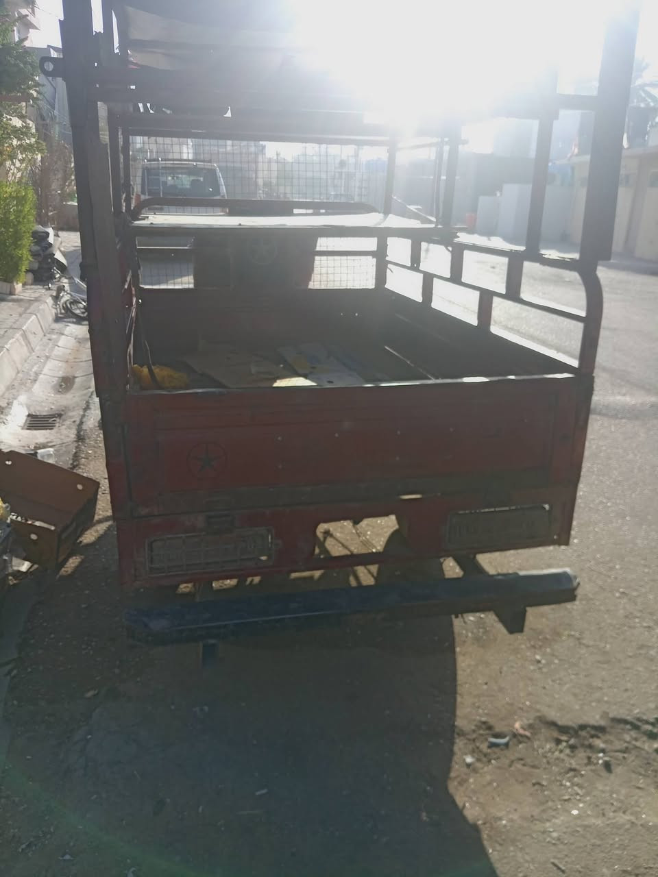 ستوته ديوان محرك ام الطير اكسل ام الطير موديل 18سلف بكل وكت لاتنقيص ولا تبخير اوراق اصوليه مكان خرنابات الرقم *********** السعر 650
