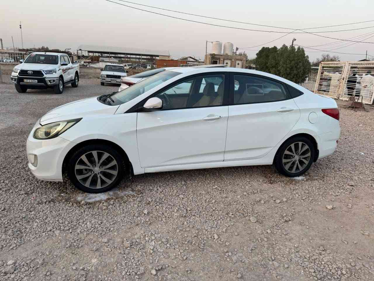 البيع اكسنت ٢٠١٥ خليجي فول موصفات
تبديل بنيد فقط والباقي مكفول سياره جاهزه من كلشي مكينه كير حداديه تخم تاير تبريد كله شرط رقم ذي قار بسمنا مشروع وطني مكان السياره السماوه المركز ***********
