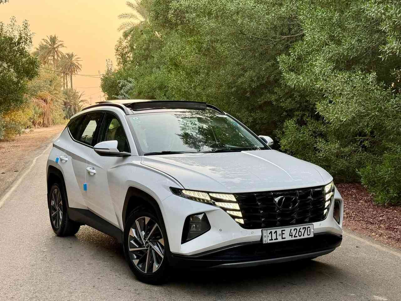 السلام عليكم 
Tucson 
موديل 2024 خليجي رقم بغداد تحويل مباشر 
ماشيه 40000km
محرك 2000 دوش المرغوب السياره بنظافة الزيرو
فول مواصفات 1/1 
بنوراما
كشافات اماميه
لد خلفي
حساسات اماميه خلفيه
كامره دواره 
Gps 
دخول ذكي 
تشغل عن بعد
بصمات تشغيل 
ويل كروم 
اوتو هولد
سايد بريك بصمه 
ثلاث انظمة قياده
مري شفط 
اشاير بالمري
دبل كشن كهرباء
شاشات ديجتال متغيره
تبريد لمس
تحكم ستيرن اوامر صوتيه
شاحن لاسلكي
مانع انزلاق
تخم تاير
السياره مكفوله من الصبغ والتبديل 
السياره كلش جديده وعل ايد وحده اخت الزيرو 
المكان واسط
السعر 195 وبيها مجال 
للاتصال ***********
