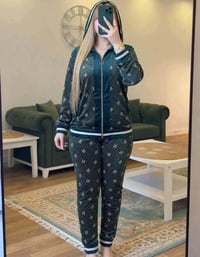 تراكات • مقاسات L/XL/XXL/XXXL