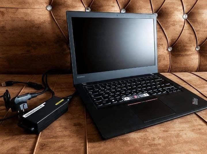 لينوفو • كور i5 • نظيفه