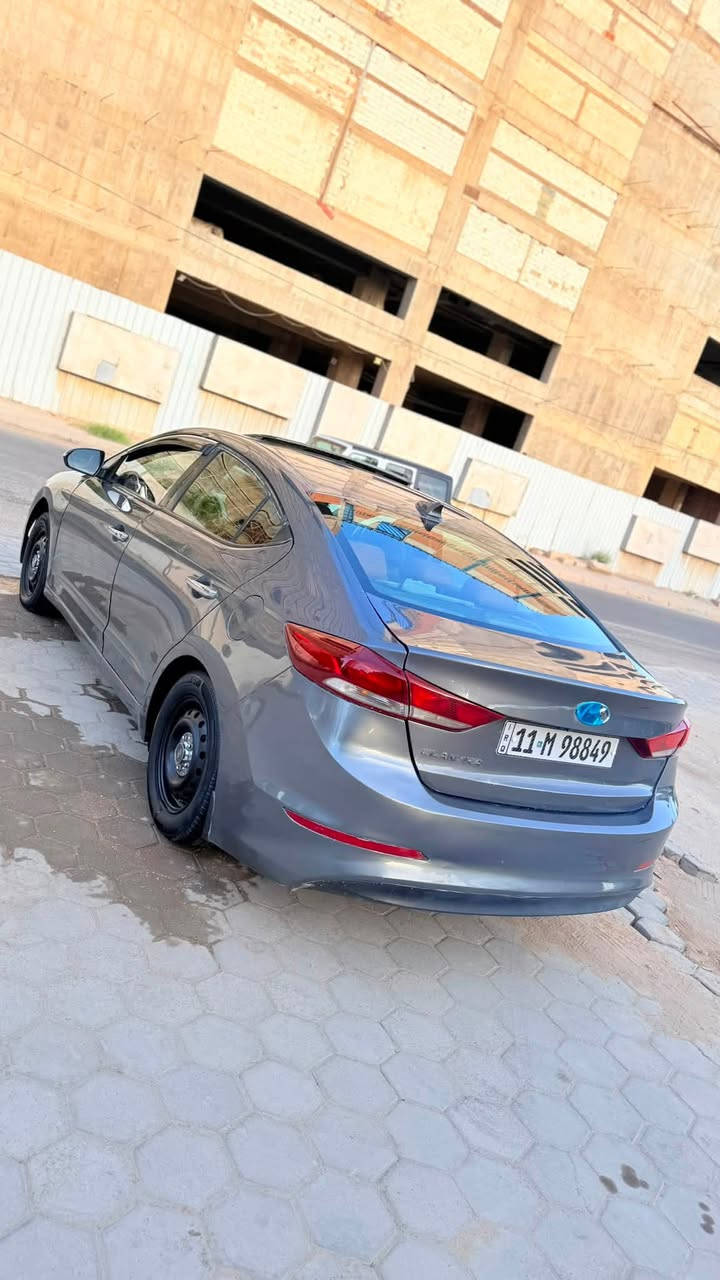 السلام عليكم النتره موديل 2017 وارد امريكب رقم بغداد بسمي مداور ثاني يوم مكينه كير حداديه تخم تاير مكفولات تبريد ثلج السياره بصمه فتحه تحكمات ستيرن تدفئه كشنات السياره فول مواصفات السياره بيها مكانات صبخ اببع صبغ حزام مكفوله من الضربه القويه السعر 88 وبيها مجال مكاني كربله رقمي *********** / *********** 
( اخوان مكلف بلنشر مامتواجد علنت)
