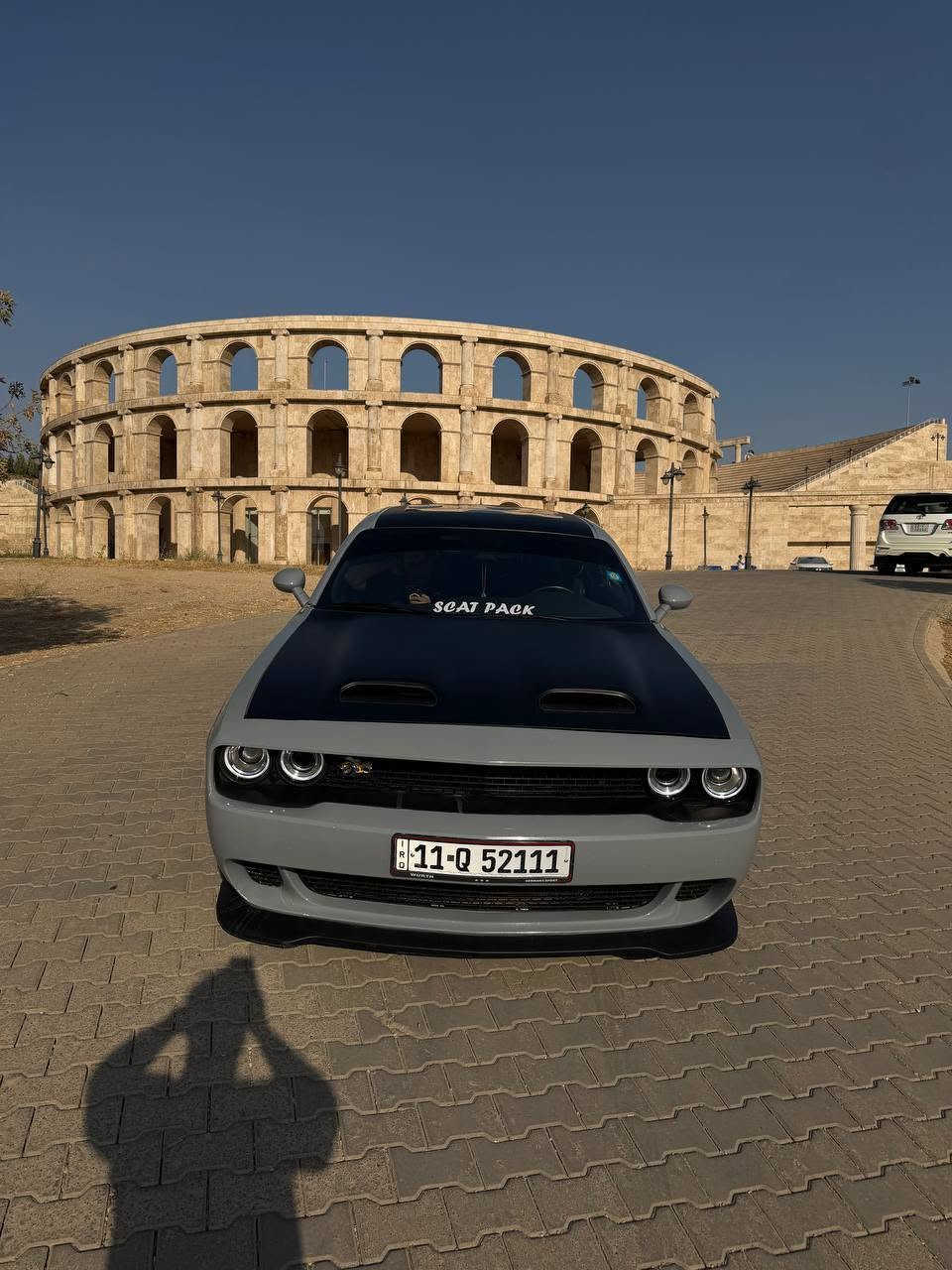 للبيع دودج تشالنجر سكات باك 🐝
الموديل: 2022
المحرك: 6.4 )
اللون: سمنتي 🩶
الرقم: بغداد
الممشى: 12,000 كم فقط
بدون ضرر حبايب
السيارة جديدة بمعنى الكلمة
 نظافة عالية جداً
🔥 محرك 6400 وأداء قوي

السيارة بحالة ممتازة جداً، والنظافة تبين من أول نظرة
سعر السياره  230$ ورقه قفل

التواصل ***********
