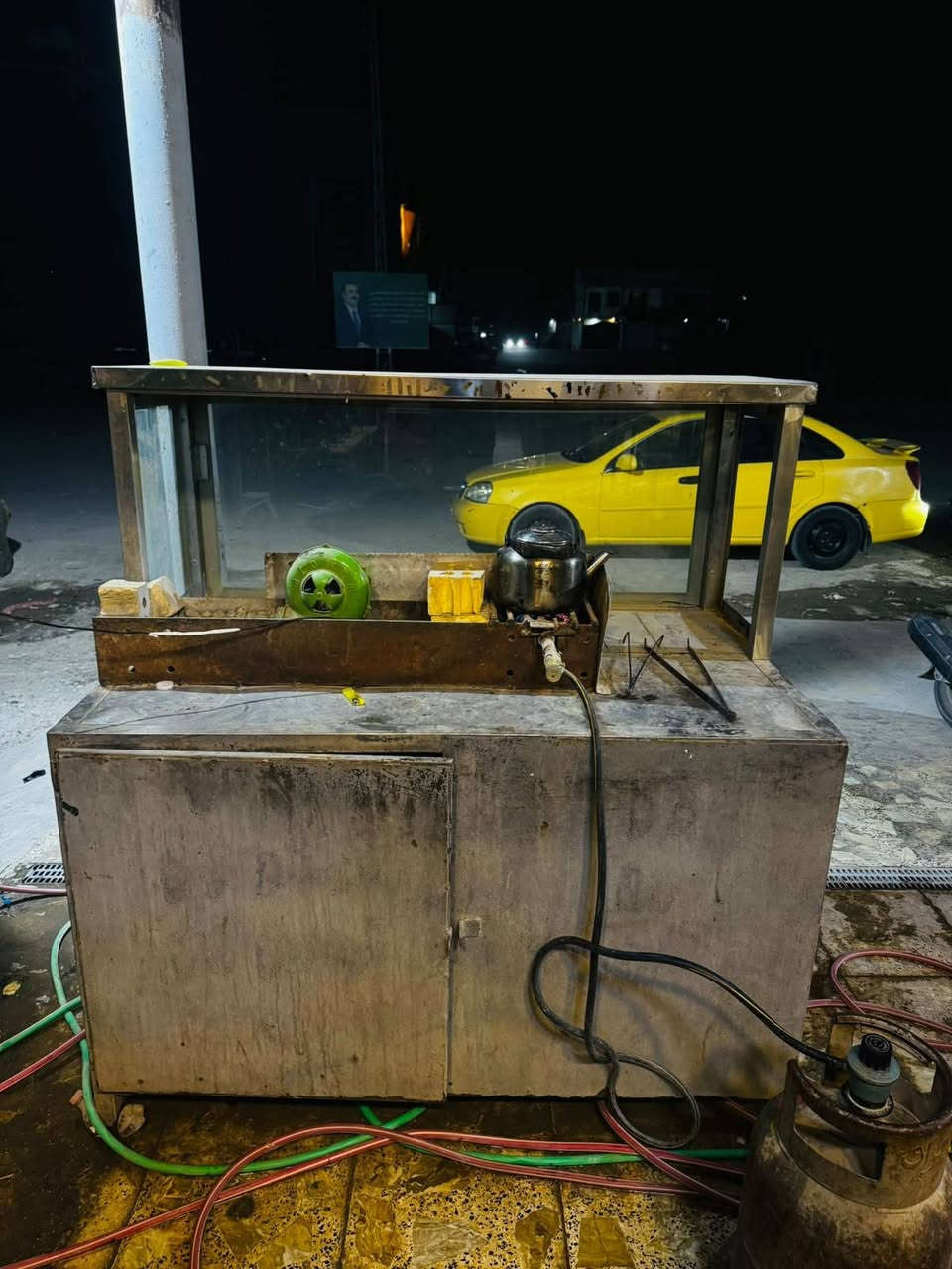 السعر على الواتساب***********
