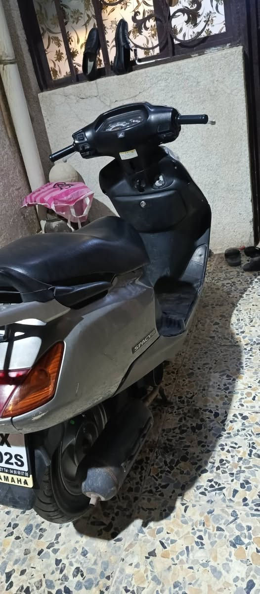 سلام عليكم سبيسي ياباني للبيع
دراجه خير من الله مكينه مفتوحه گلجات جدیده

شغاله نكره سلف هندر کهربائيات كلها جديده
 رقم الموبايل

***********
