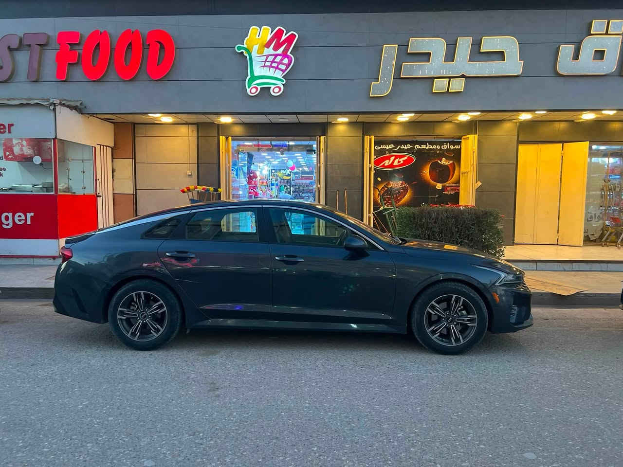 للبيع 128$ | Kia K5 LXS 2021 وارد أمريكي
سيارة نظيفة وبحالة ممتازة الحادث مرفق بالمنشور
• بدون دواخل 
• إيرباكاتها سليمة 
• مكفولة من الگير والمحرك 
• محرك 1.6 تيربو
• ناقل حركة أوتوماتيك
• بصمه و تشغيل عن بعد
• شاشة أبل كار بلي و اندرويد اوتو
• كاميرا خلفية
• مثبت سرعة و قياده ذاتيه و مانع انزلاق بعد مواصفات LXS معروفه
💯 سيارة تستاهل — الفحص مفتوح حسب رغبة المشتري.

السعر ١٢٨ ورقه للاتصال📱 خط + واتساب

***********
