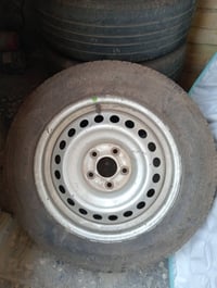 وياله نيسان هن وتايراتهن حجم 16 رايدهن 200 الف 07734230495