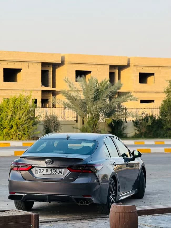 السلام عليكم للبيع كامري 2023 SE وارد أمريكي حادثها باب وجاملق صفحت السكن مصلحات بلادي مو مبدلات بدون دواخل أو ايرباك رقمها أربيل بسمي تحويل ثاني يوم سنويتها لل2030 سياره فول مواصفات ماعده لفتحه ولبصمه سياره نضيفه حيل احله من الصور ولحادث موجود بل نشر اي ستفسار اتصل ***********
