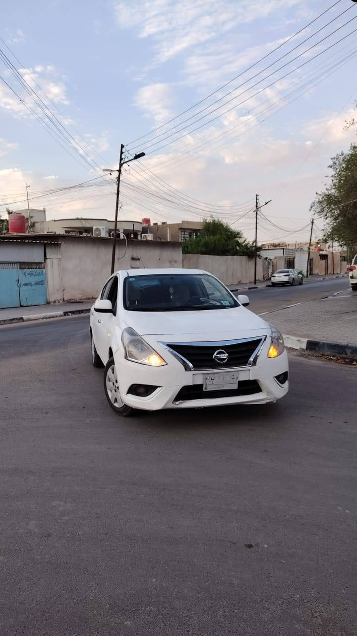 نيسان صني هندي 2024
السلام عليكم 
24 هندي بيها بارد اباب الخلفي والباقي كفاله .. عليها اقساط. 
راعيها منتسب في كربلاء. 
استقطاع مباشر. 
السعر 115 
ماشيه 103
شاشه وكاميرة وحساس
البصرة الجبيلة
***********

